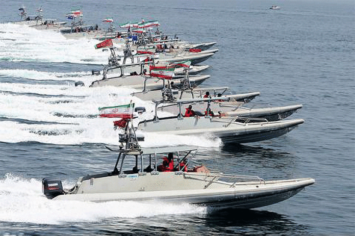 Iran threats to close key shipping strait again