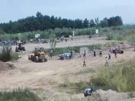 Iran: Army Force Kills Civilians in Dispute Over Land