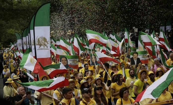 The Iranian regime's officials express their concerns over the MEK/PMOI popularity among citizens