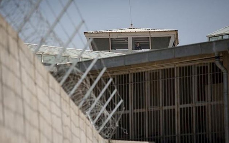 Human rights’ defenders sounded alarms about the dire health condition of about 600 prisoners in the central prison of Karaj who are under the risk of infection with the coronavirus