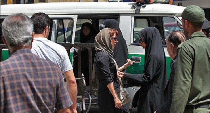 Compulsory hijab in Iran