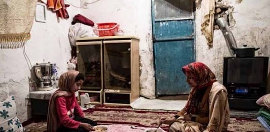 Iranian families face more hardships while the authorities insist on spending the country’s national resources on costly foreign policies and oppressive measures