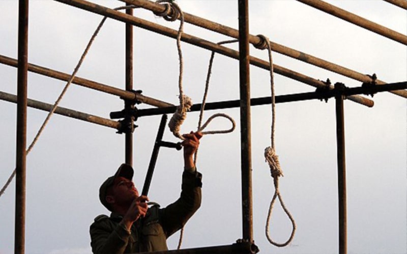 In just one week, Iranian authorities executed at least 12 prisoners in various cities, according to human rights groups and activists.