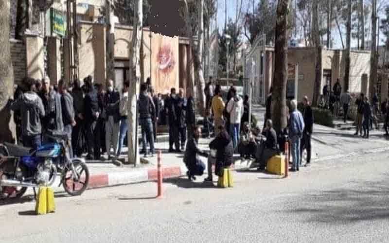 Rally of Vendors—Iranians continue protests on February 13