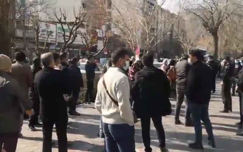 Rally of Bourse Shareholders—Iranian citizens continue protests on February 2