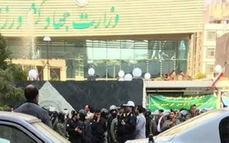 Rally of Poultry Farmers—Iranian citizens continue protests on February 4