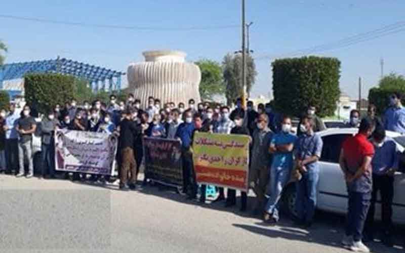 Rally of Oil Company Workers—Iranians continue protests on March 8