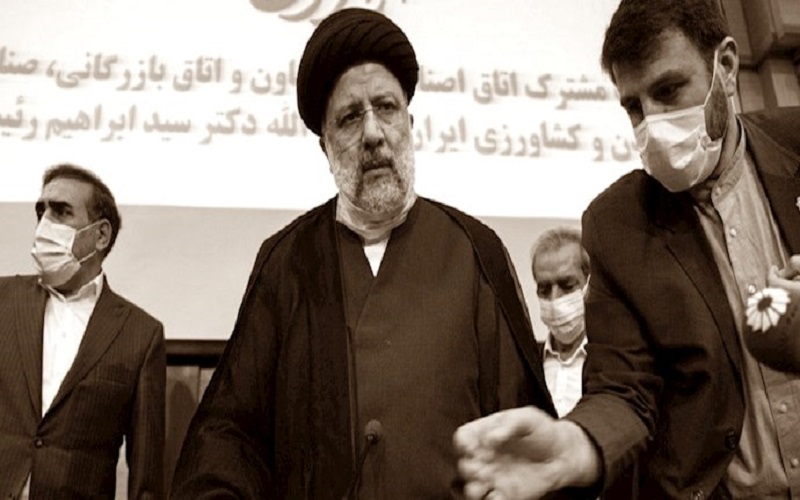 Ebrahim Raisi visits Iran’s Chamber of Commerce, an entity famous for corruption