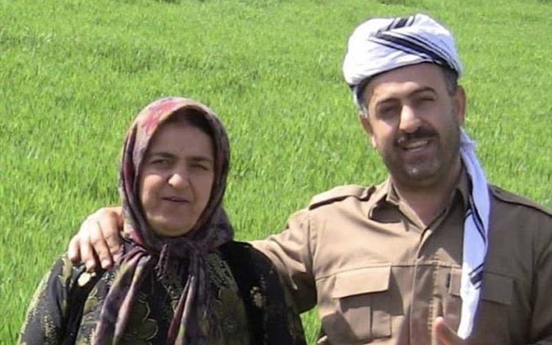 In defiance of international calls for sparing the life of Iranian Kurdish political prisoner Heydar Ghorbani, authorities hanged him today.