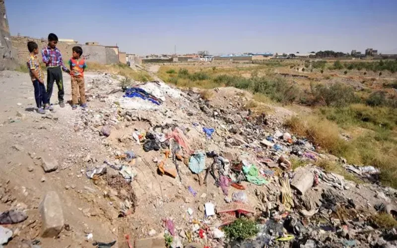 Millions of Iran’s people live in the slums around the metropoles