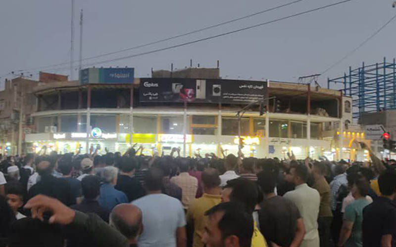 As the regime tries to quell the cries of mourning families of Metropol victims in Abadan, protests extend to many cities, including Tehran.