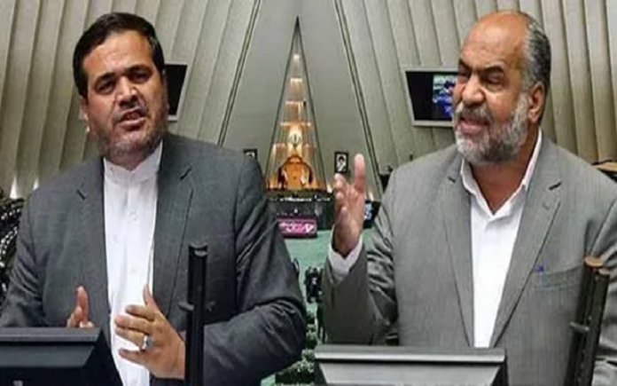 Iranian MPs warn about the Raisi cabinet’s mismanagement and failures, declaring their concerns over criticizing officials and public uprisings.