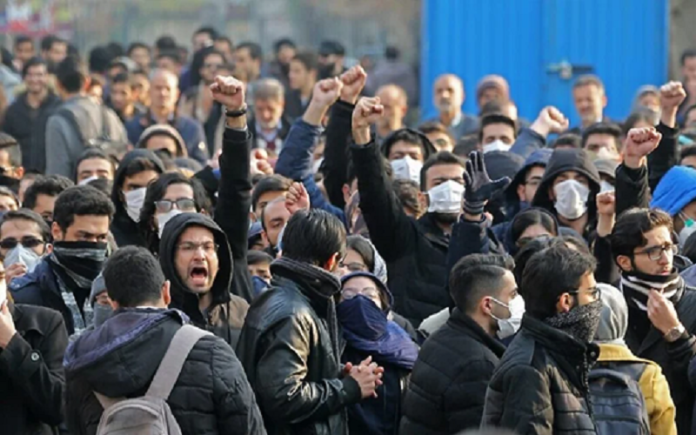 Defense Ministry’s research warns about upcoming protests, saying three out of every four Iranians tend anti-regime acts.