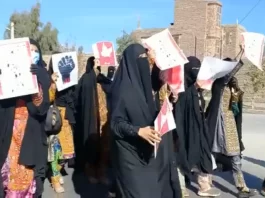 Iranian Baluch men and women continued revolution, chanted, "Death to Khamenei" and "Kurds and Baluchs are brother and enemy of Khamenei."