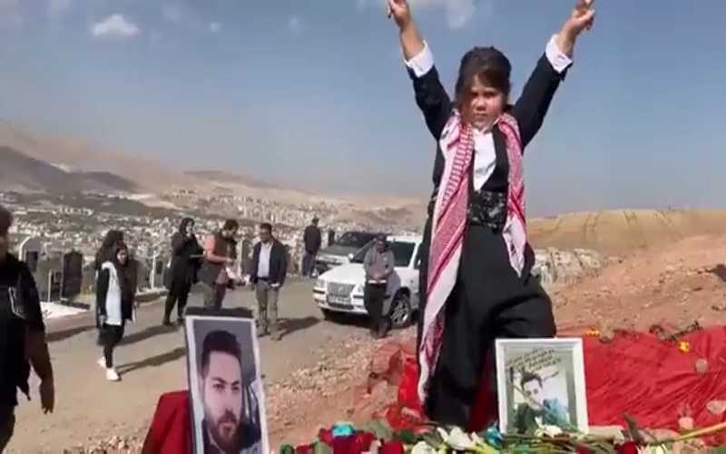 The late Esmail (Semko) Moloudi's little daughter honor his brave father, killed by security forces in Mahadab on October 25, saying: I'll never forgive who killed my father!
