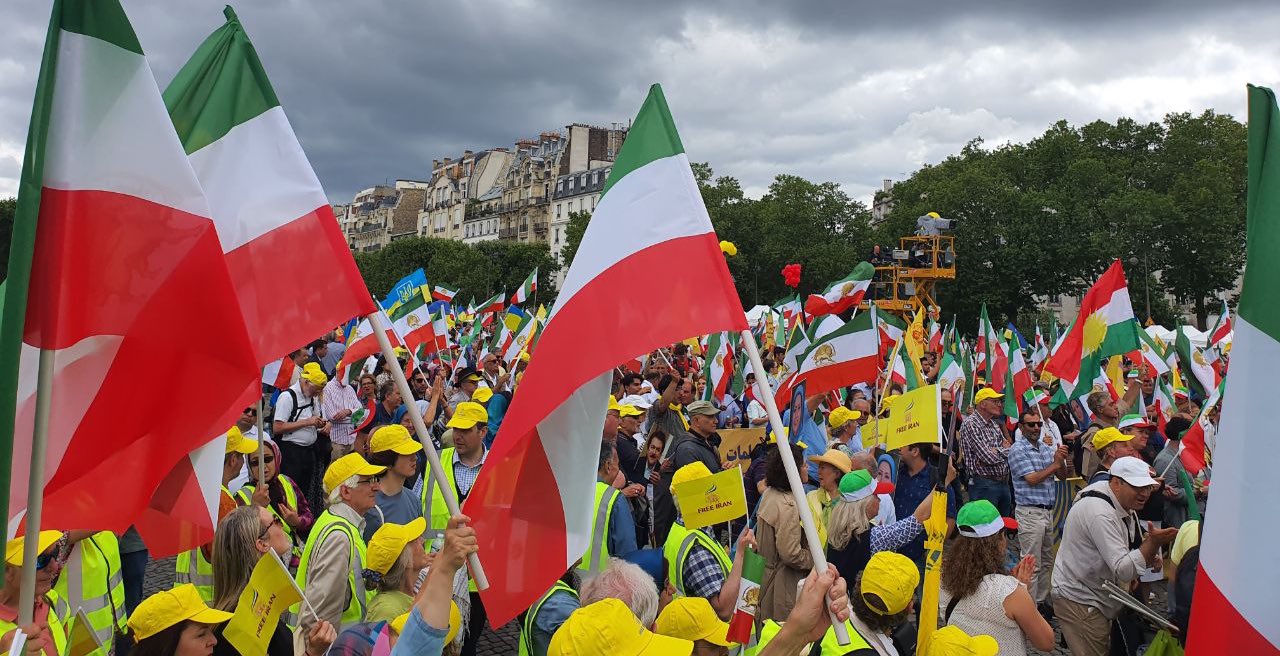 Free Iran 2023 rally in Paris july 1