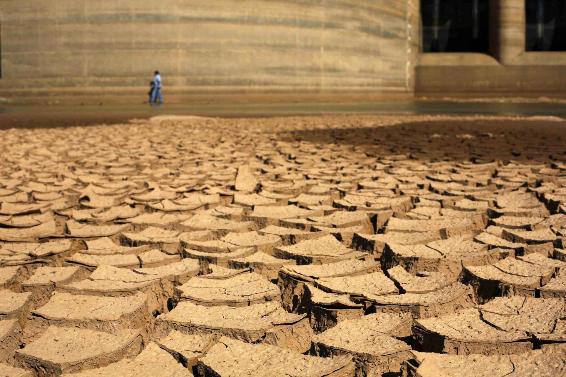 As articulated in the report from the Majlis Research Center, the most prominent causes of the water crisis in Iran are a lack of prudent governance and improper management.