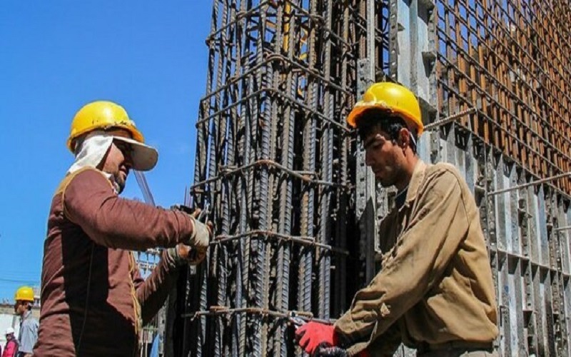 Iranian Regime Reduces Workers' Livelihood Basket, Sparking Union Backlash