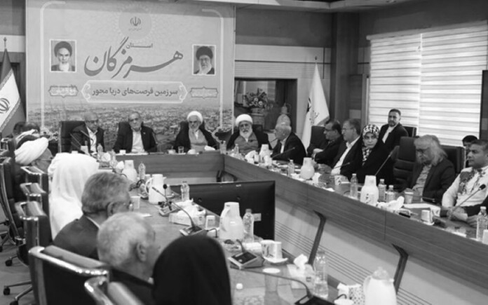 Iranian Regime Faces Mounting Political, Economic, and Social Crises Amid Sanctions and Public Discontent