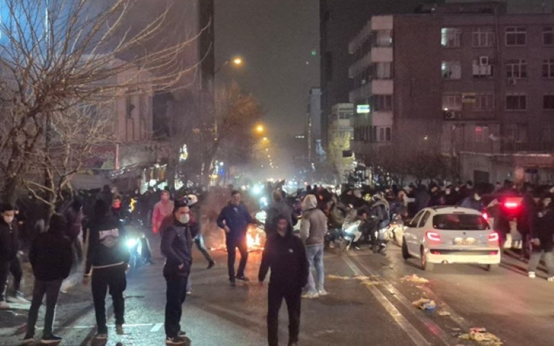 Khamenei’s Words Under the Microscope: Fear and Exhaustion in the Face of Organized Resistance - Iran News Update