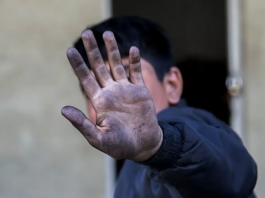 Iran’s Child Labor Crisis: When Poverty Steals Childhood and the Future