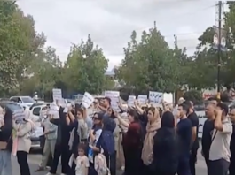 Iran’s Economic Crisis Fuels a Wider Wave of Protests From Workers to Students